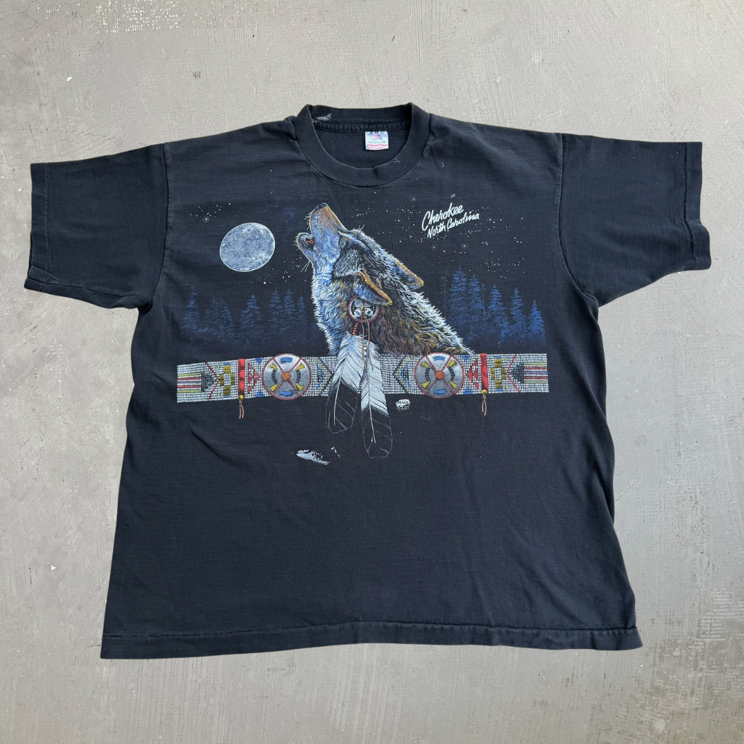 J- Vintage 90s Cherokee North Carolina Howling Wolf Graphic Made In USA Single Stitch Tee - XL