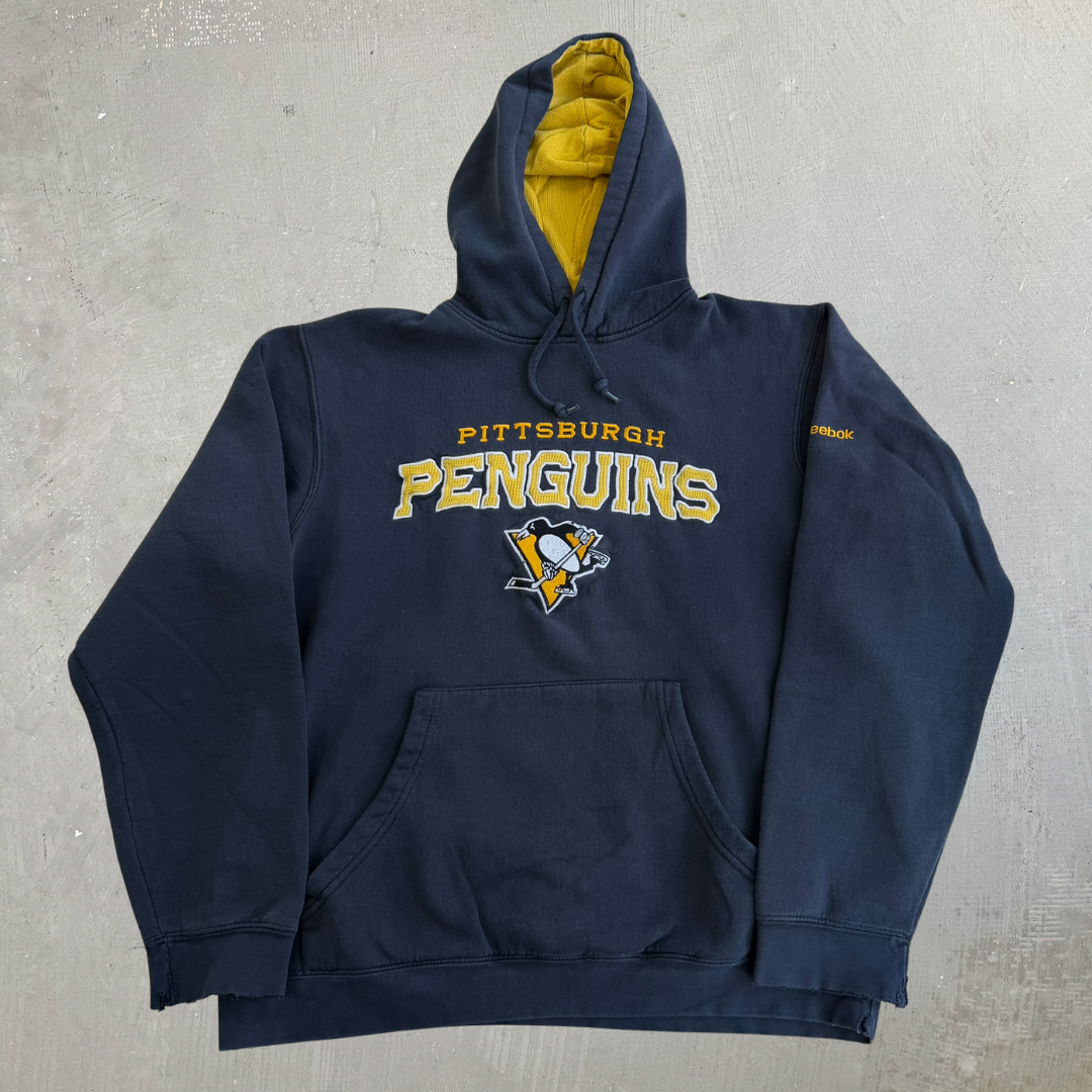 J- Vintage Pittsburgh Penguins NHL Reebok Embroidered Logo Hoodie - M