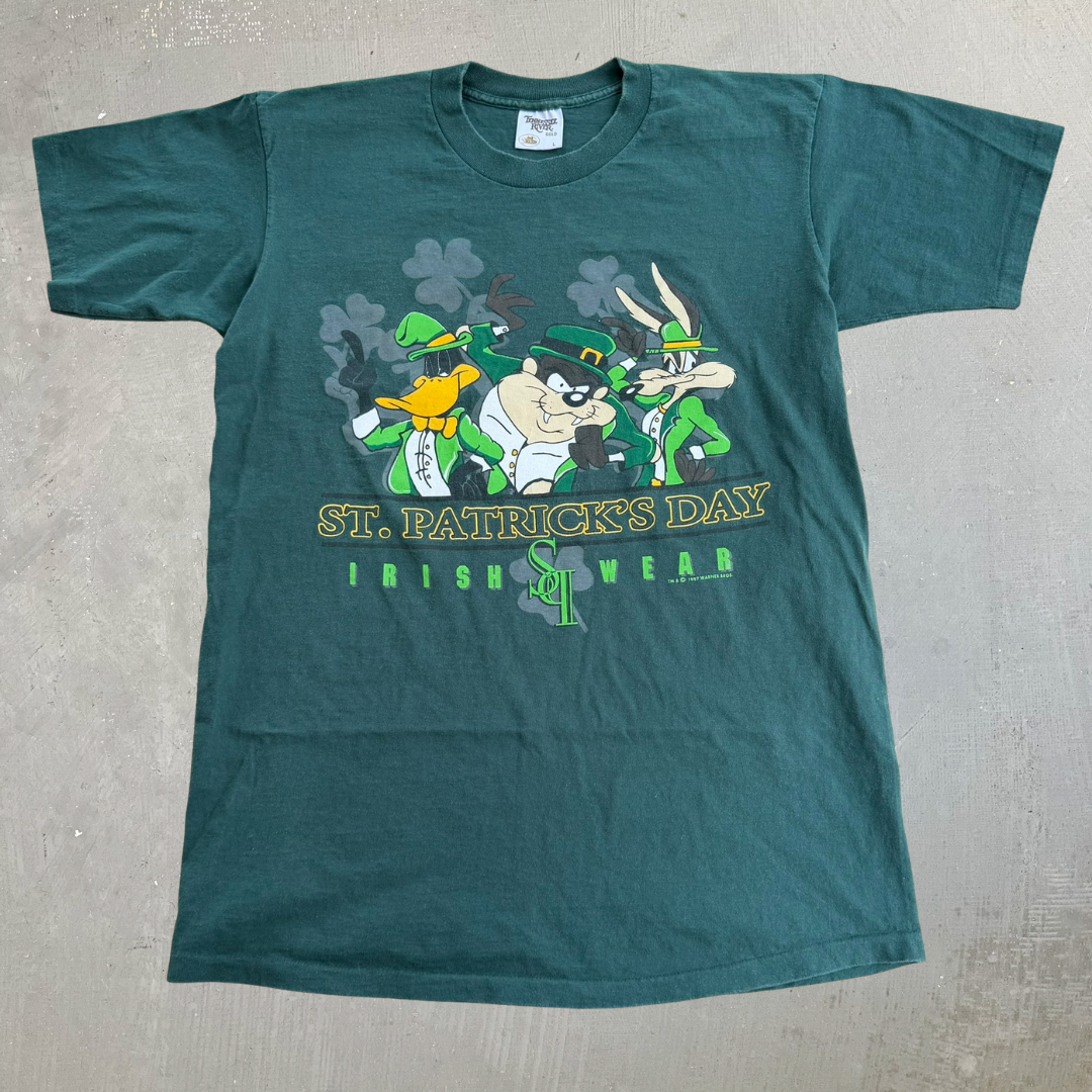 J- Vintage '97 Looney Tunes St Patrick's Day Text & Graphic Made In USA Single Stitch Tee - L