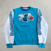 J- Vintage Charlotte Hornets NBA Mitchell & Ness Embroidered Logo Crewneck - L