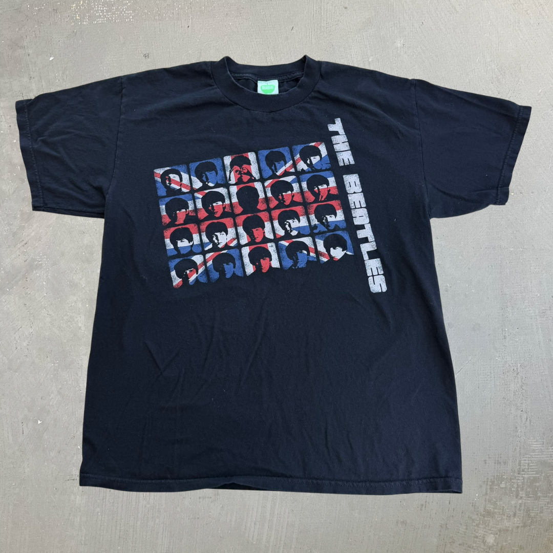 J- Vintage '05 The Beatles UK Flag Graphic & Text Tee - L