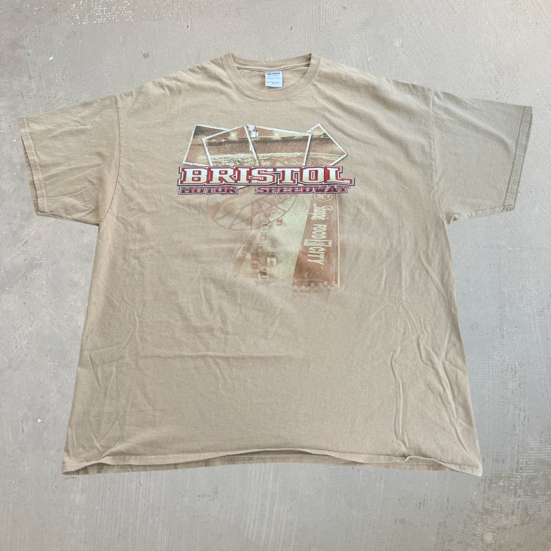 J- Vintage Nascar Bristol Motor Speedway World's Fastest Half Mile Graphic Tee - 2XL