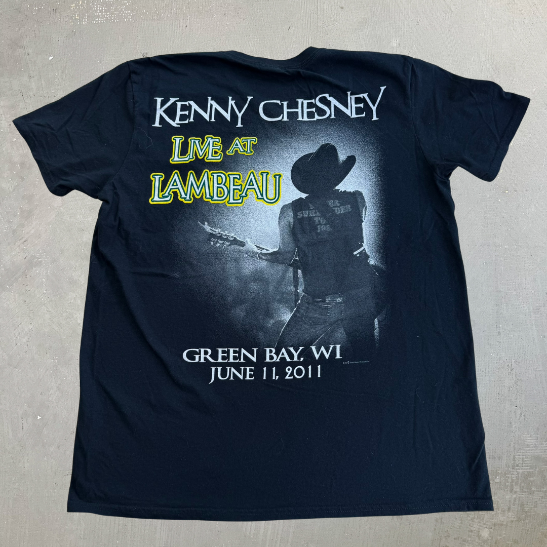 J- Vintage '11 Kenny Chesney Live At Lambeau Goin' Costal Tour Graphic Tee - L