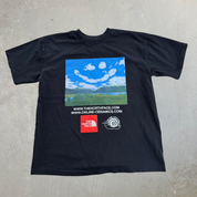 J- '23 North Face & Online Ceramics Sky Smile Graphic Tee - M