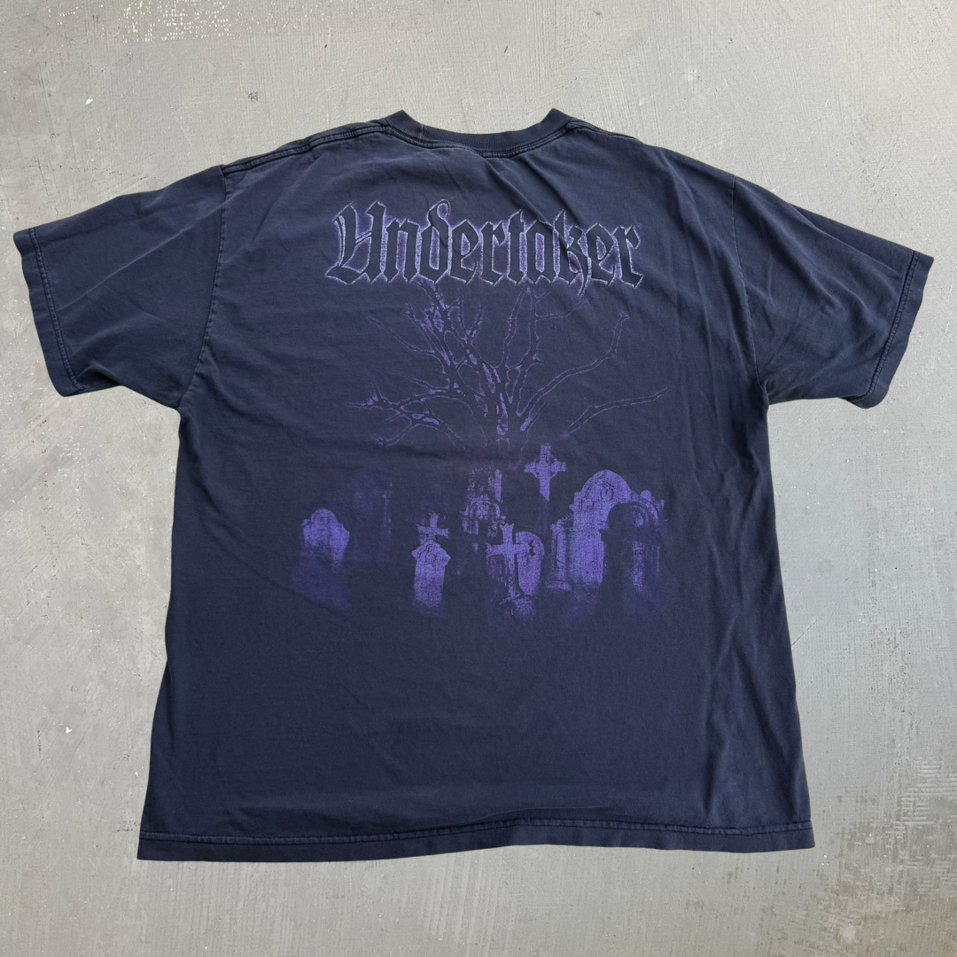 J- Vintage '07 WWE The Undertaker Picture & Text Graphic Tee - XL