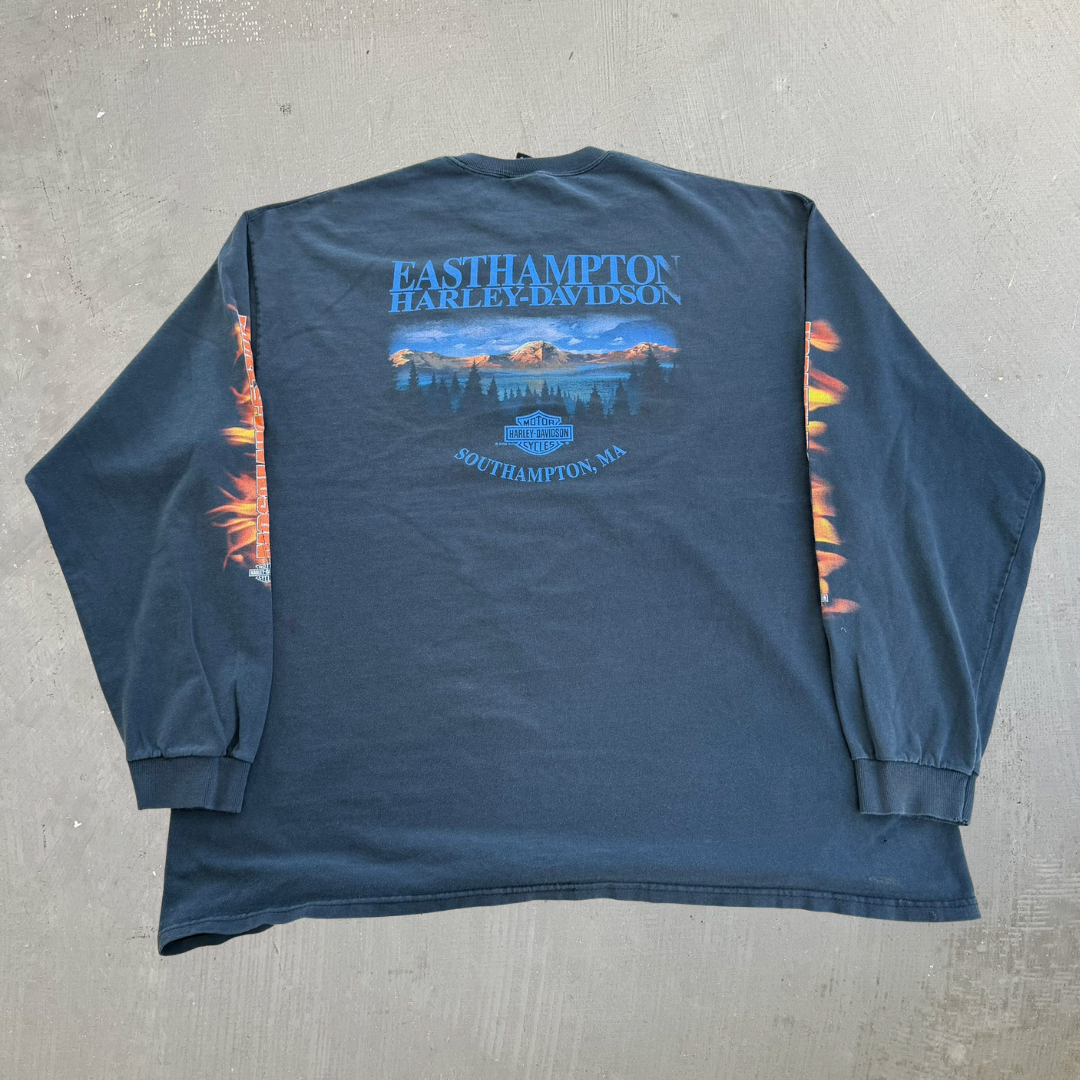 J- Vintage '00 Harley Davidson South Hampton Flame Logo & Text Made In USA Long Sleeve Tee - 2XL