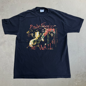 J- Vintage '01 Pink Floyd The Wall Graphic Tee - L