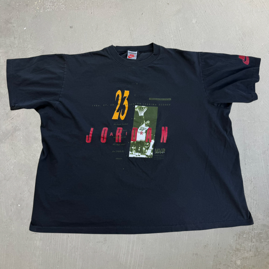 J- Vintage 90s Nike Michael Jordan Accolade Graphic Single Stitch Tee - XL
