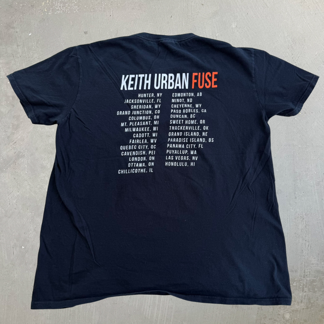 J- '13 Keith Urban Fuse Tour Picture Graphic Tee - L