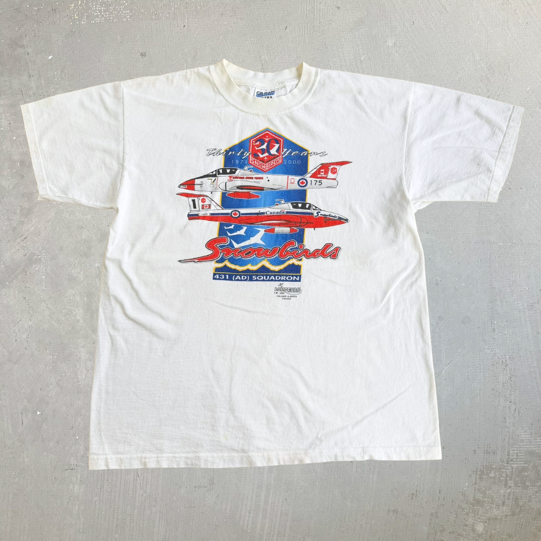 Vintage '00 Canadian Snowbirds Fighter Jets Graphic Made In Canada Tee - L