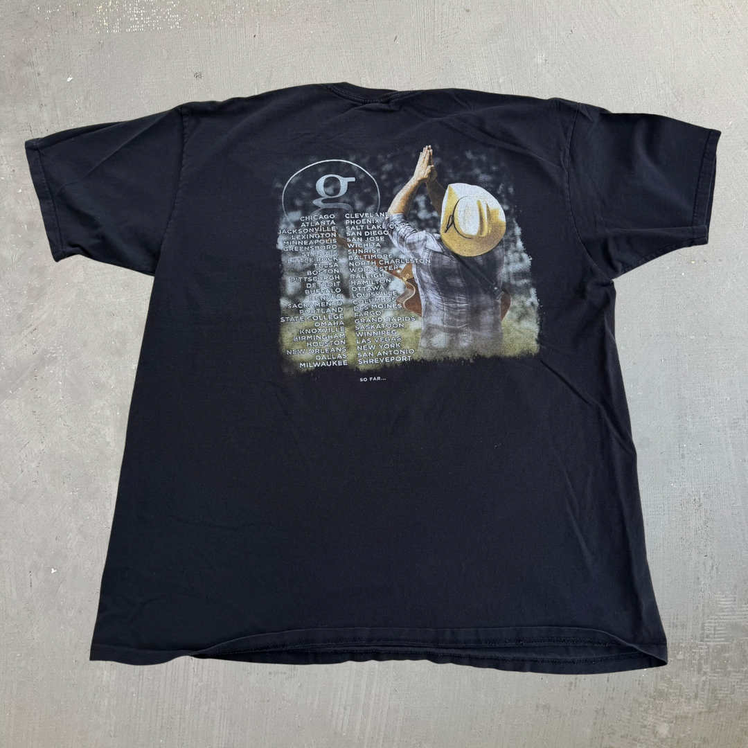 J- '14 Garth Brooks World Tour Picture Graphic Tee - XL