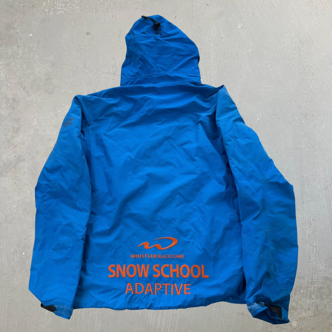 Vintage Arc'teryx Whistler Backcomb Snow School Zip Up Winter Jacket - M