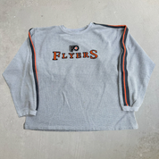 Vintage Philadelphia Flyers NHL Embroidered Logo Crewneck - XL