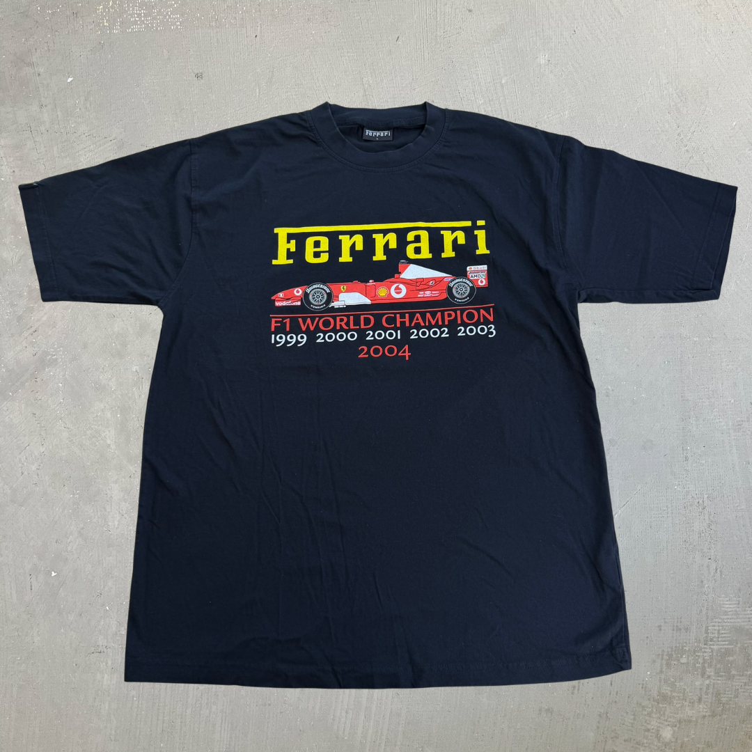 J- Vintage '04 Formula 1 Ferrari F1 World Champion Graphic Tee - L