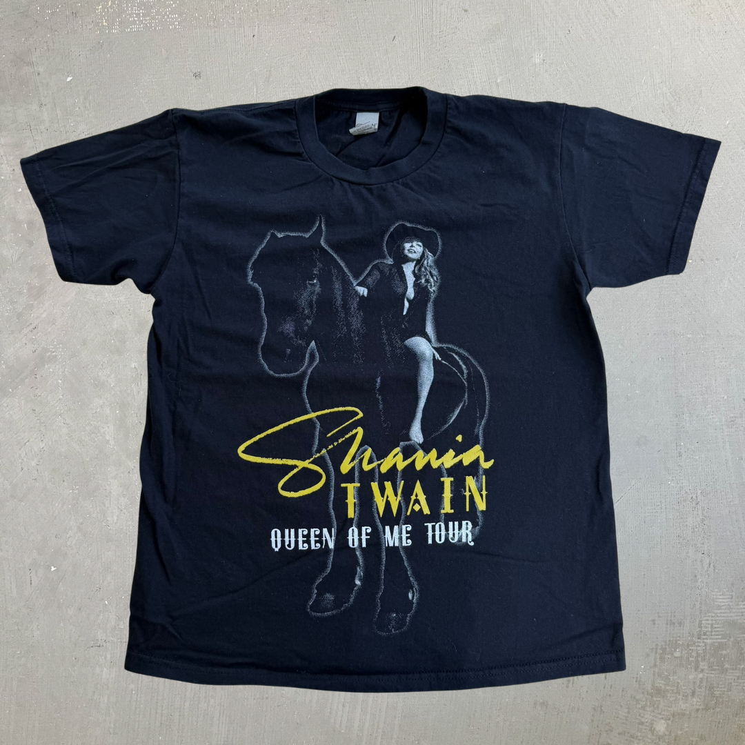 J- '23 Shania Twain Queen Of Me Tour Pictures Tee - M