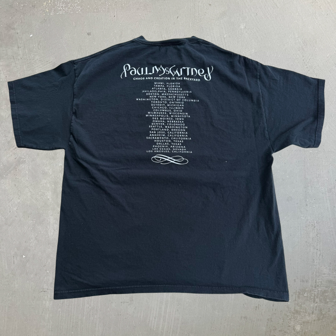 J- Vintage Paul McCartney Chaos & Creation In The Backyard Tour Made In USA Giant Tag Tee - XL