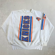 Vintage 90s New York Knicks NBA Salem Sportswear Graphic Made In USA Crewneck - XL