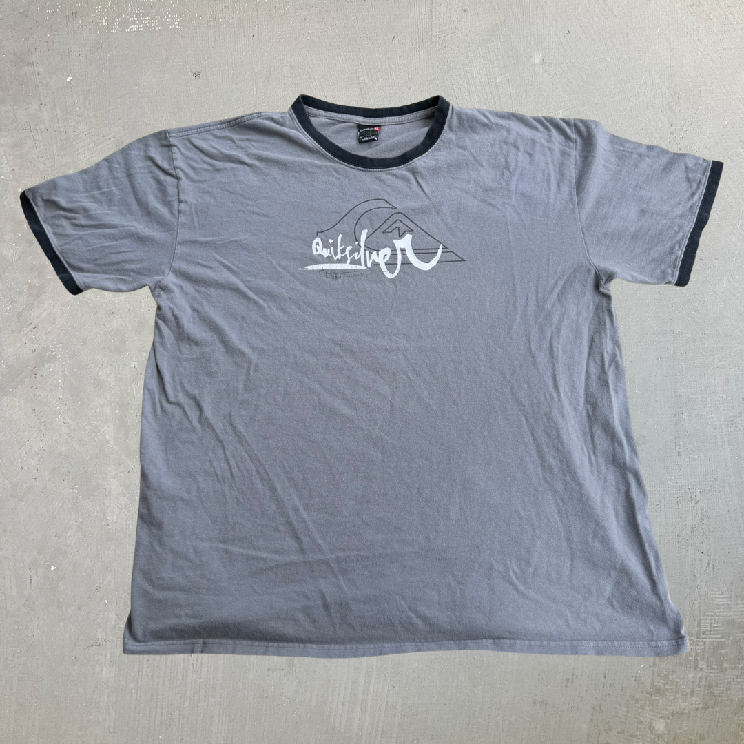 J- Vintage Y2K Quicksilver Logo & Text Graphic Ringer Tee - XL