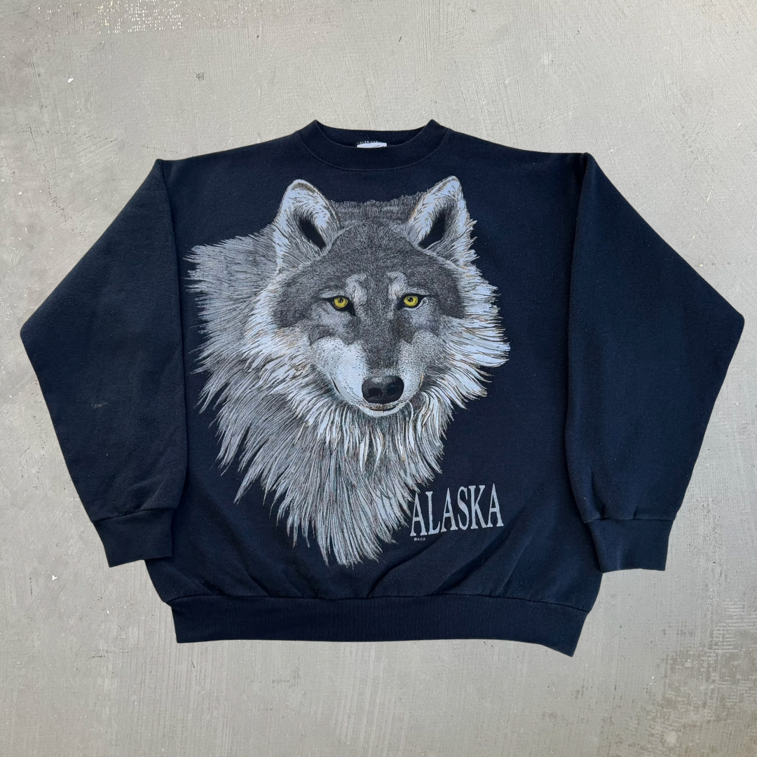 Vintage Tultex Alaska Wolf Animal Print Graphic Crewneck - L
