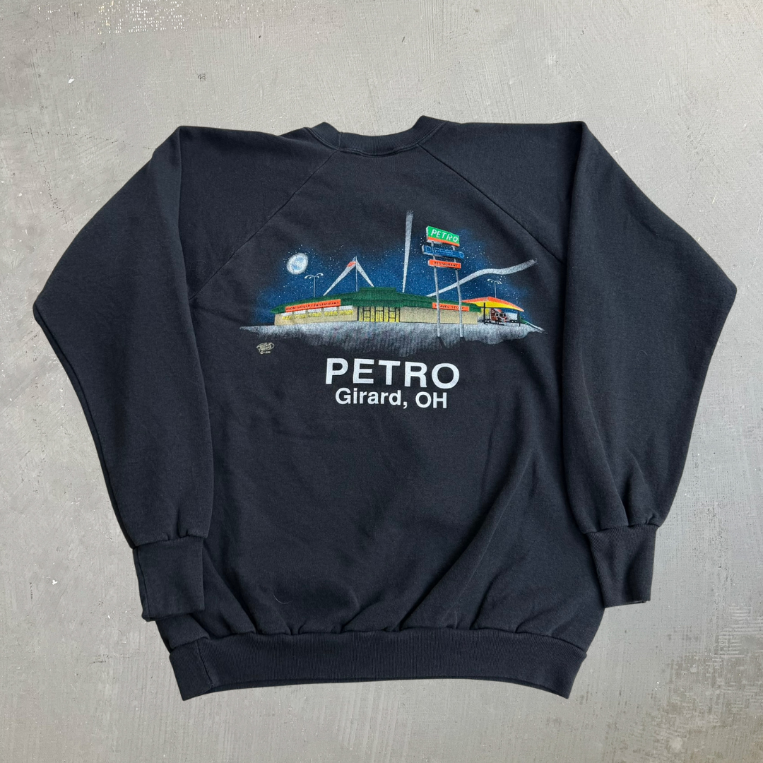 J- Vintage '90 Truckin' On Girard Ohio On The Road Again Graphic & Text Made In USA Crewneck - L