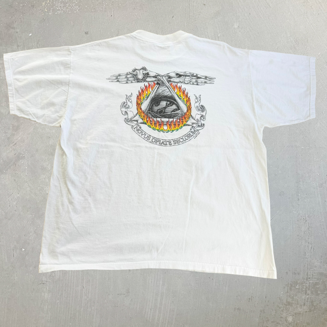 J- Vintage '92 Tool Novus Opiate Seclorum Made In USA Graphic Tee - XL