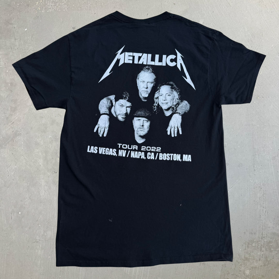 J- '22 Metallica 40 Years Of Metallica Tour Graphic Tee - M