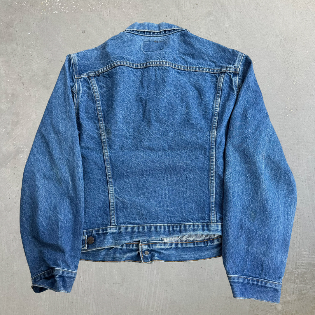 J- Vintage Levi's 70506 0216 Made In USA Trucker Denim Jacket - 46 (fits L)