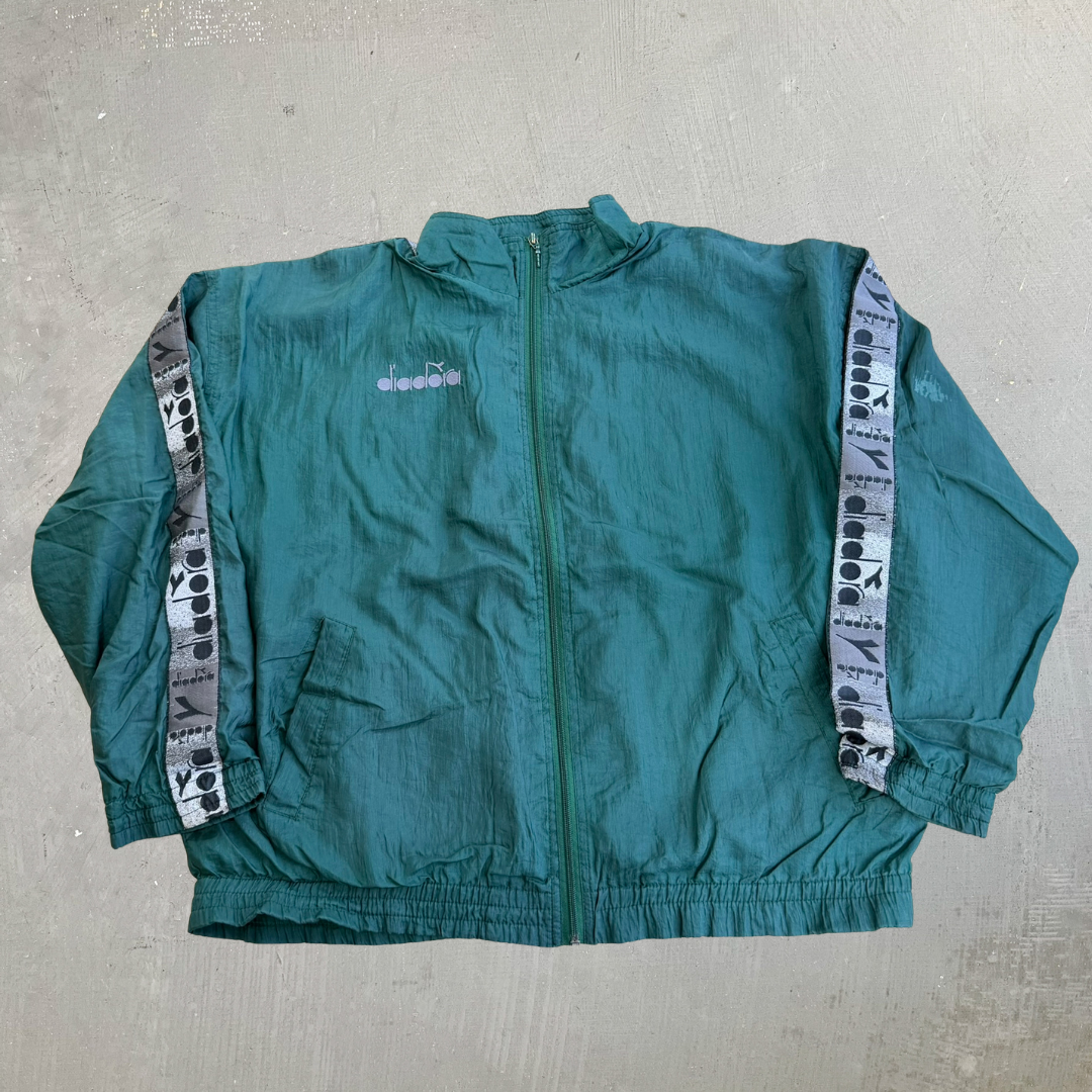 J- Vintage 90s Diodora Embroidered Logo Zip Up Lightweight Jacket - L