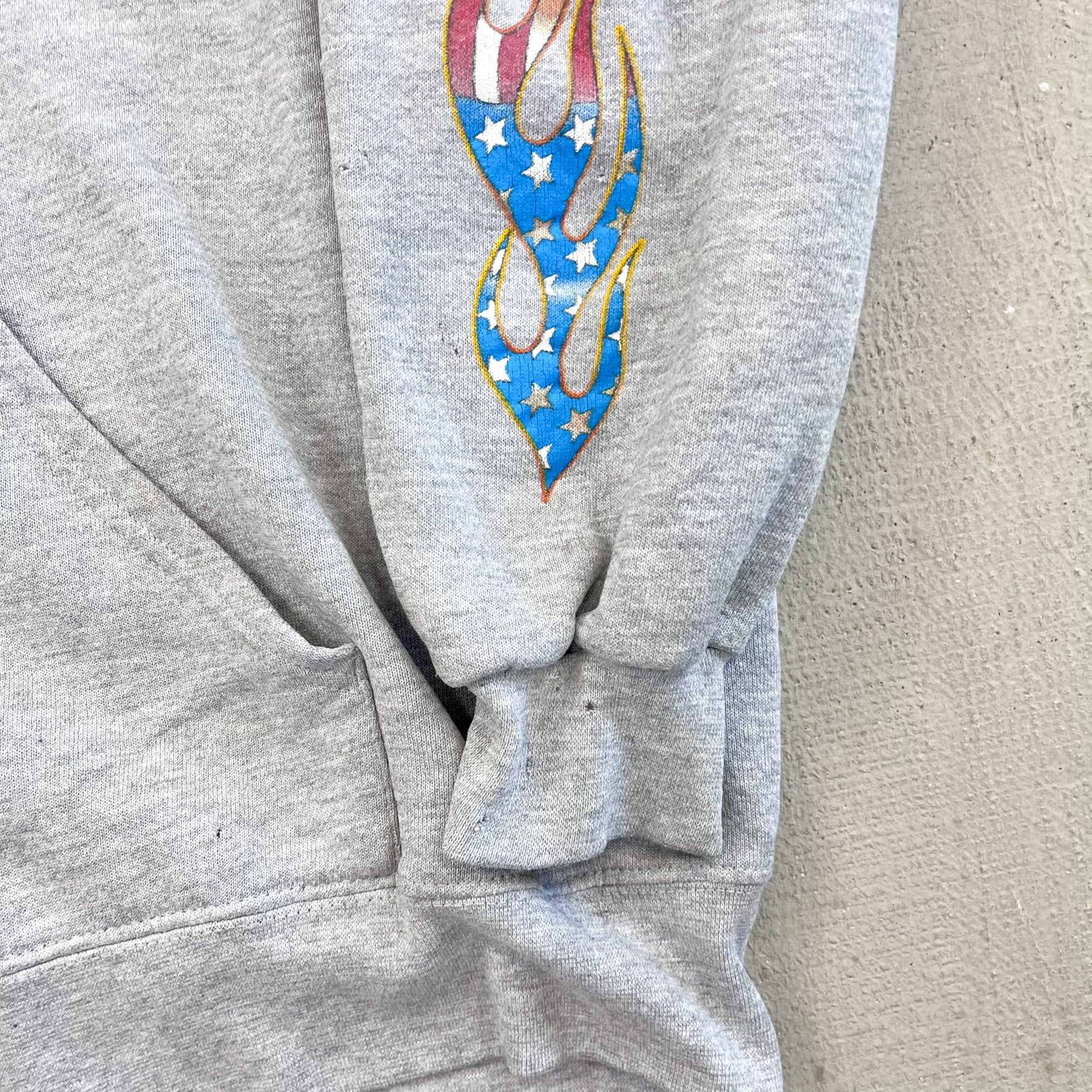 F- Vintage '01 Harley Davidson Oakland Flames Sleeves Zip Up Hoodie