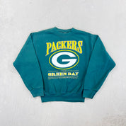 F- Vintage '97 Green Bay Packers NFL Lee Text Crewneck