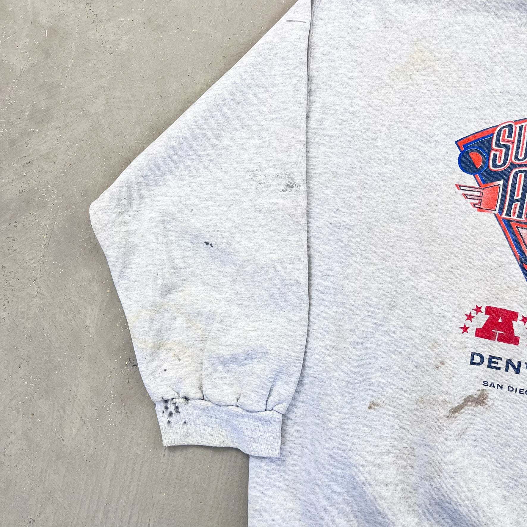 F- Vintage '98 Denver Broncos AFC Champions NFL Logo Athletic Crewneck