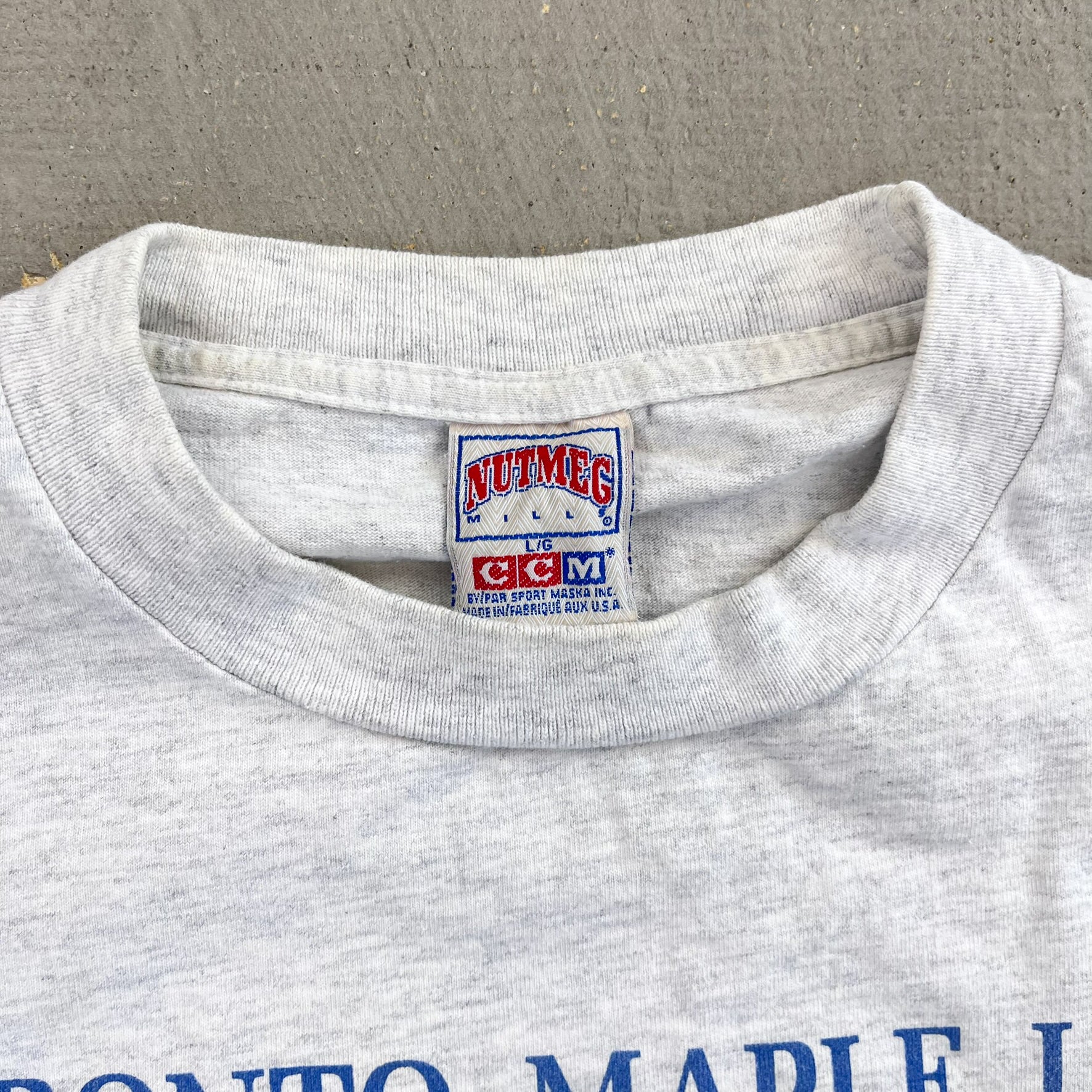 F- Vintage Toronto Maple Leafs NHL Nutmeg CCM Text & Logo Single Stitch Tee