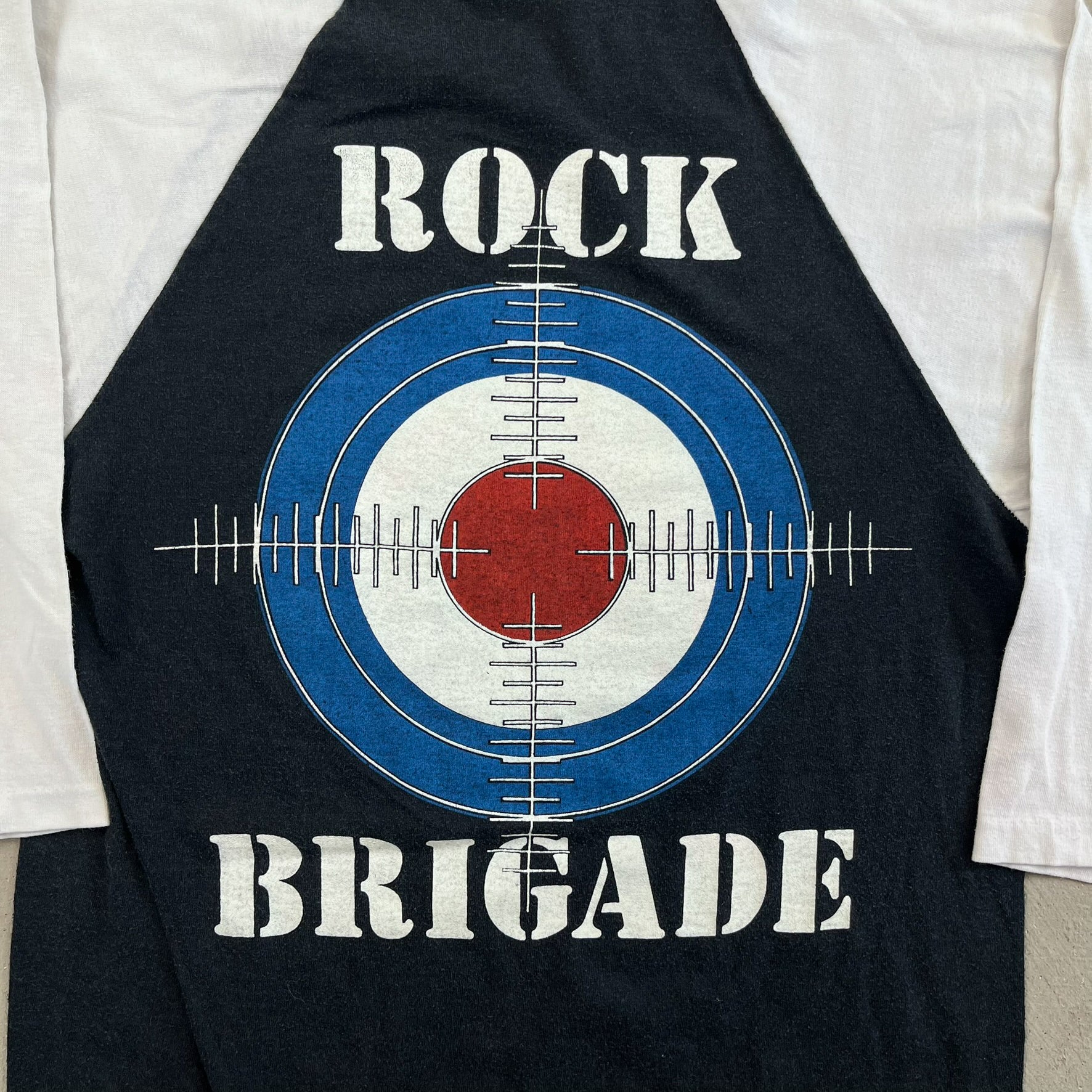 F- Vintage Def Leppard Rock Brigade Baseball Raglan Single Stitch Tee