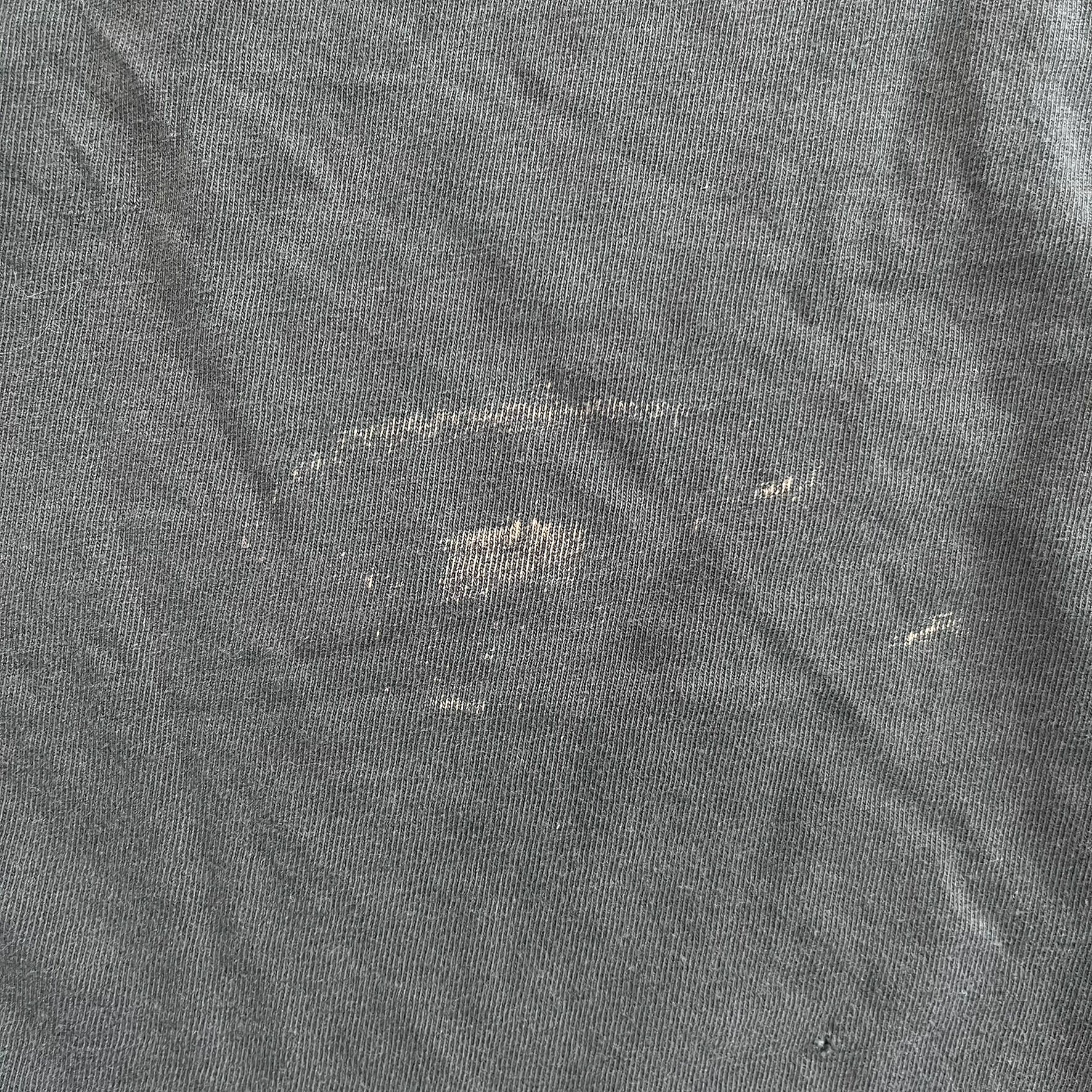 F- Vintage '05 Harley Davidson London England Long Sleeve Tee