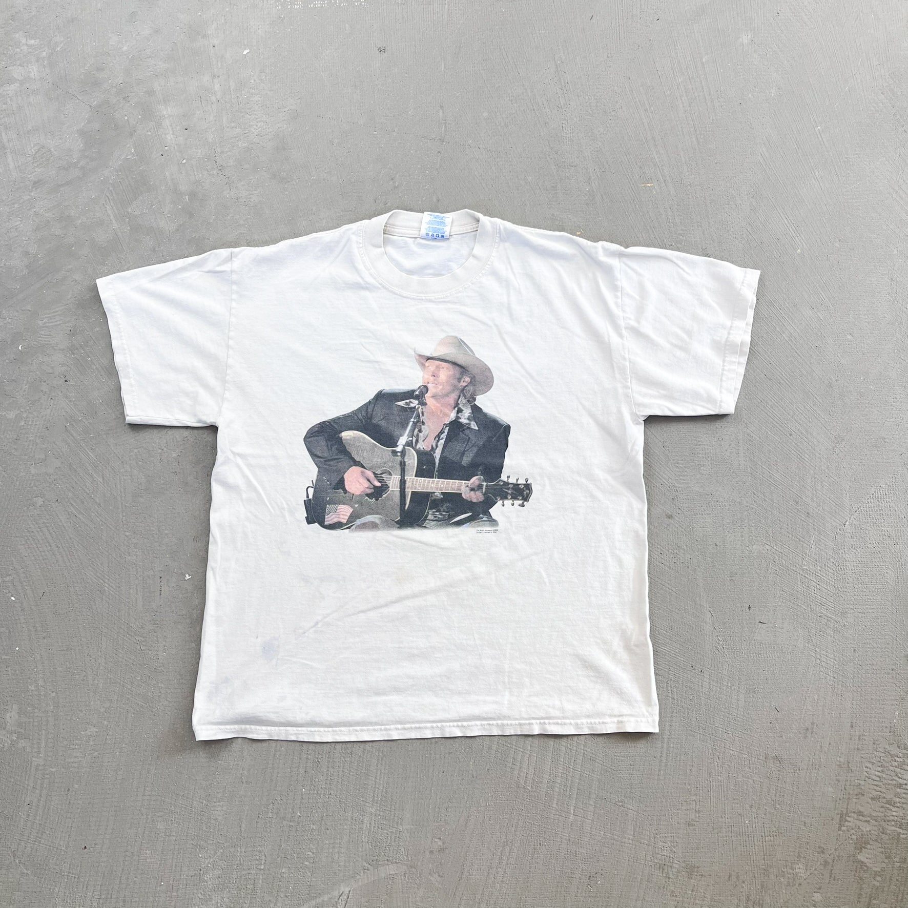 F- Vintage '02 Alan Jackson Picture Tee