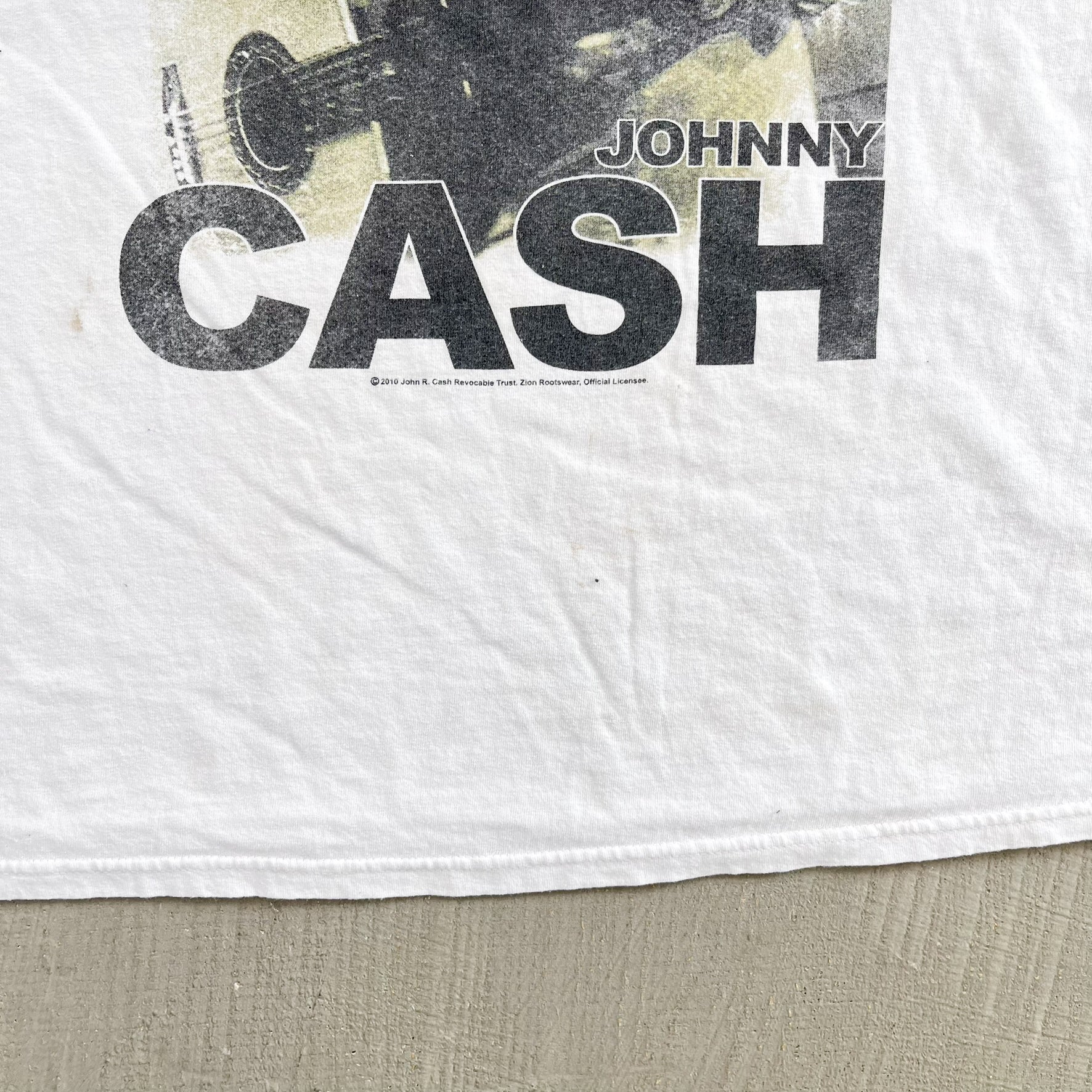 F- '10 Johnny Cash Flipping The Bird Zion Rootswear Tee