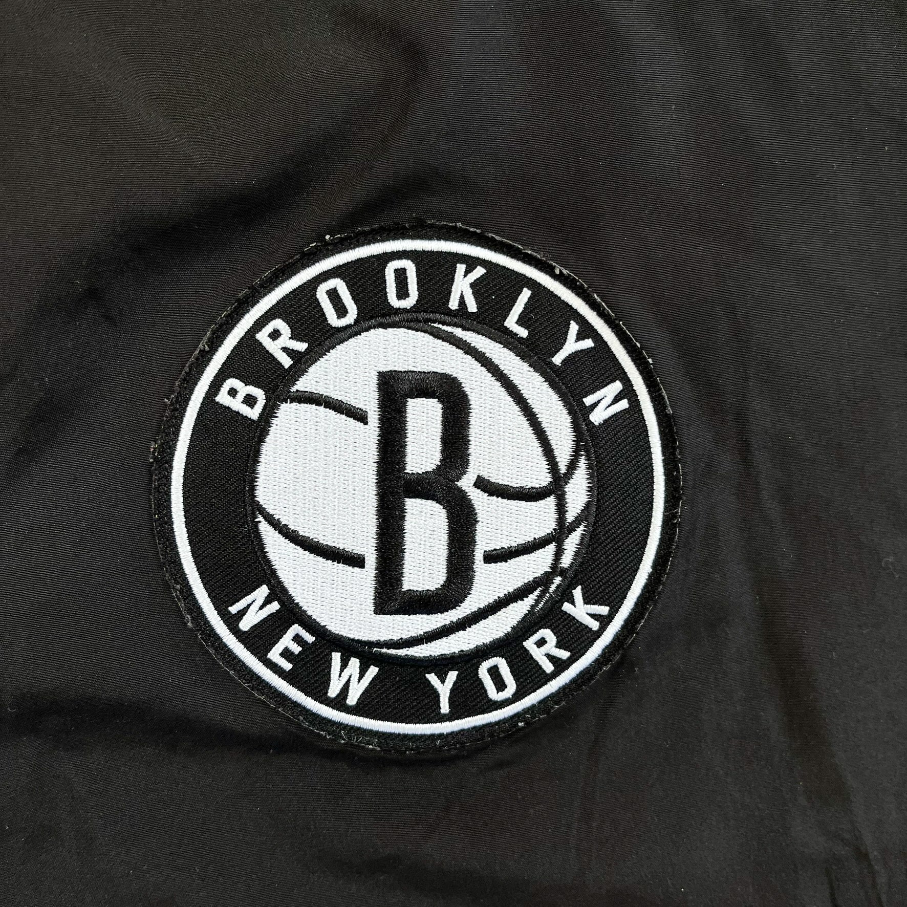 F- Vintage Brooklyn Nets Jeff Hamilton Design Reversible Hooded Jacket