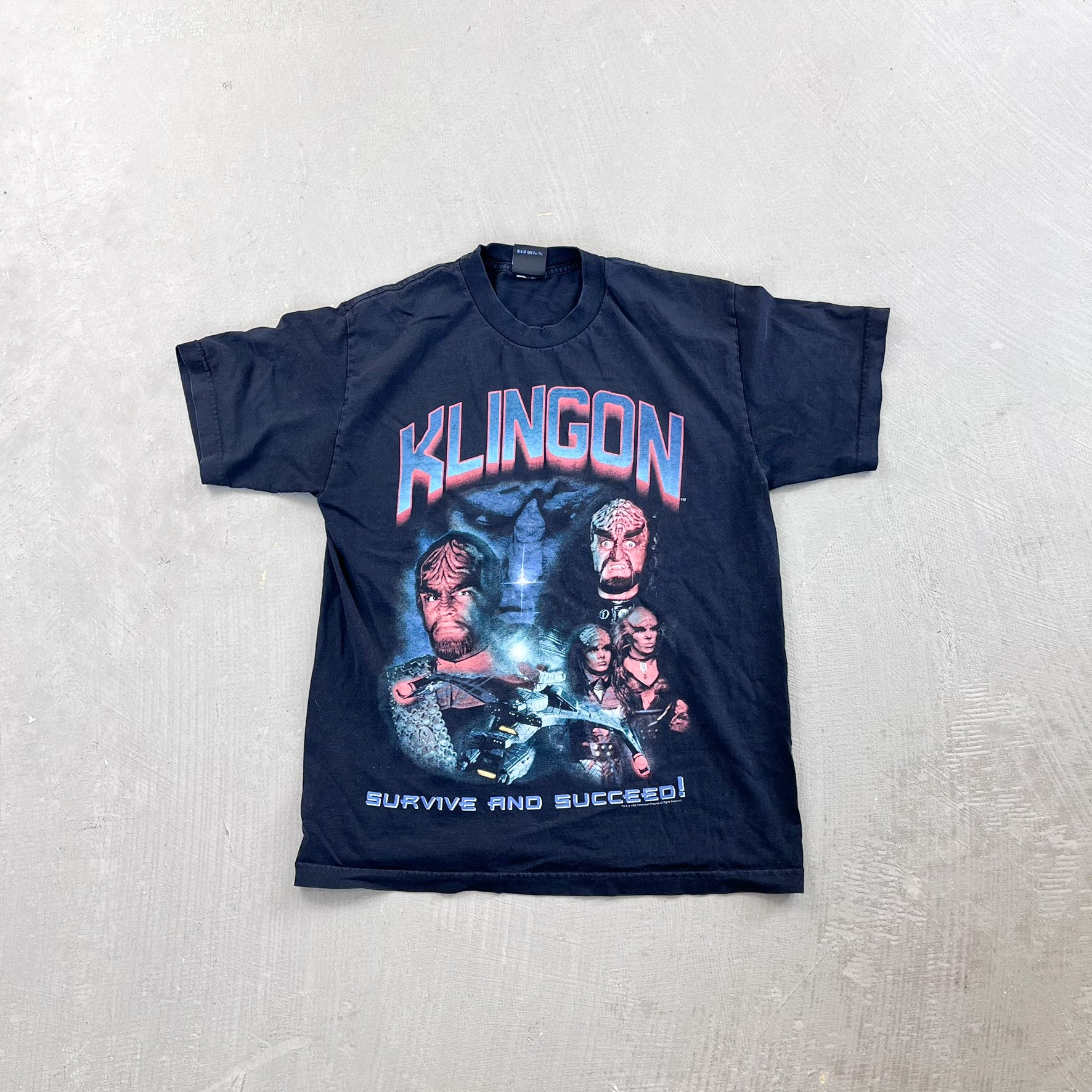 F- Vintage '99 Star Trek Klingon Graphic Tee