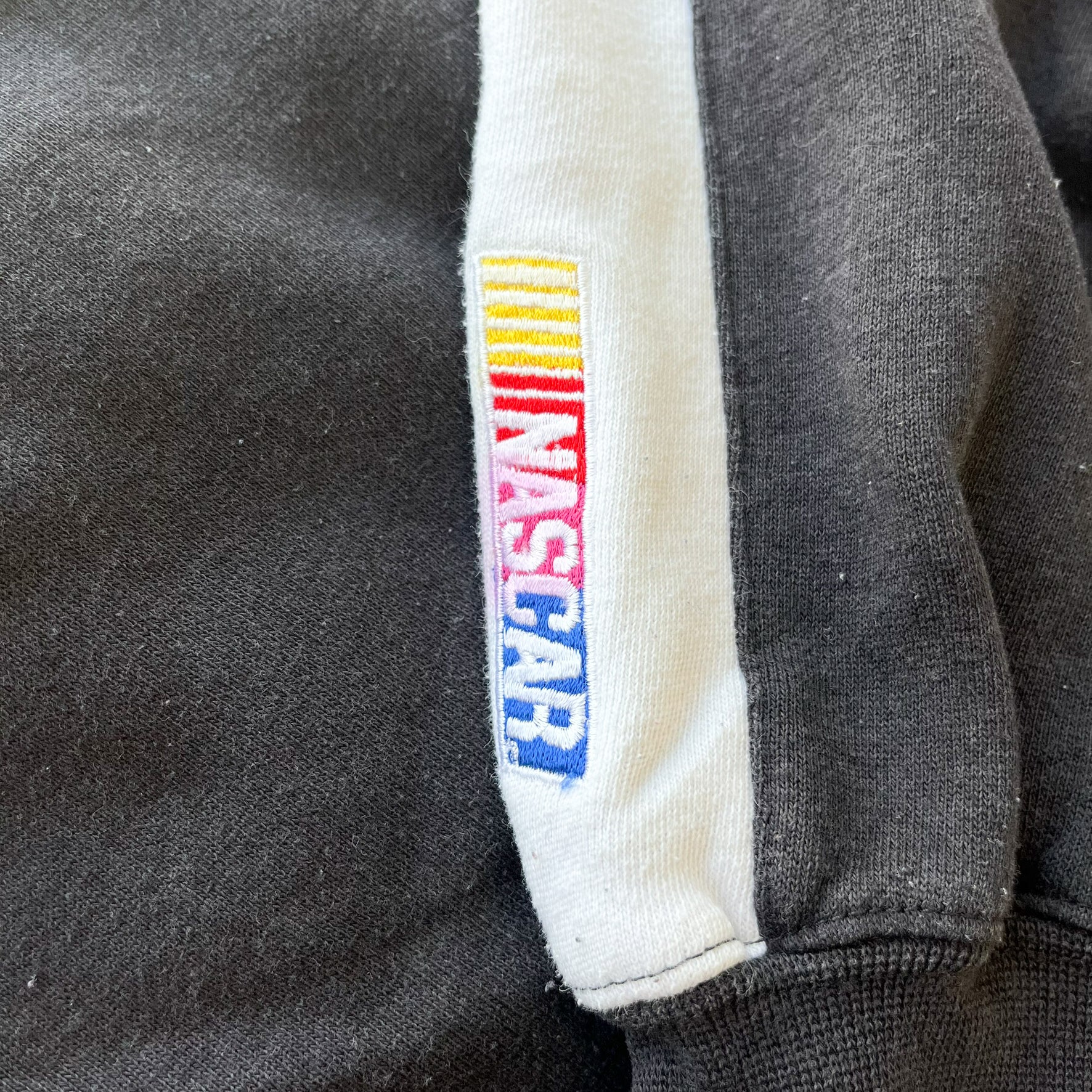 F- Vintage Nascar Dale Earnhardt Goodwrench Embroidered Text Crewneck