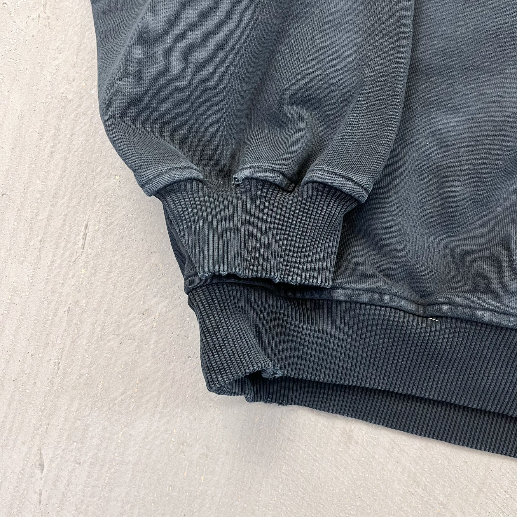 F- Vintage Guess Jeans USA All Black Embroidered Text Crewneck