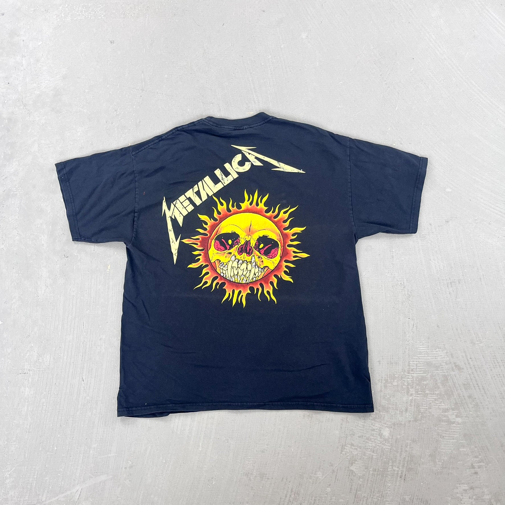 F- Vintage '94 Metallica Flaming Skull Pushead Design Tee