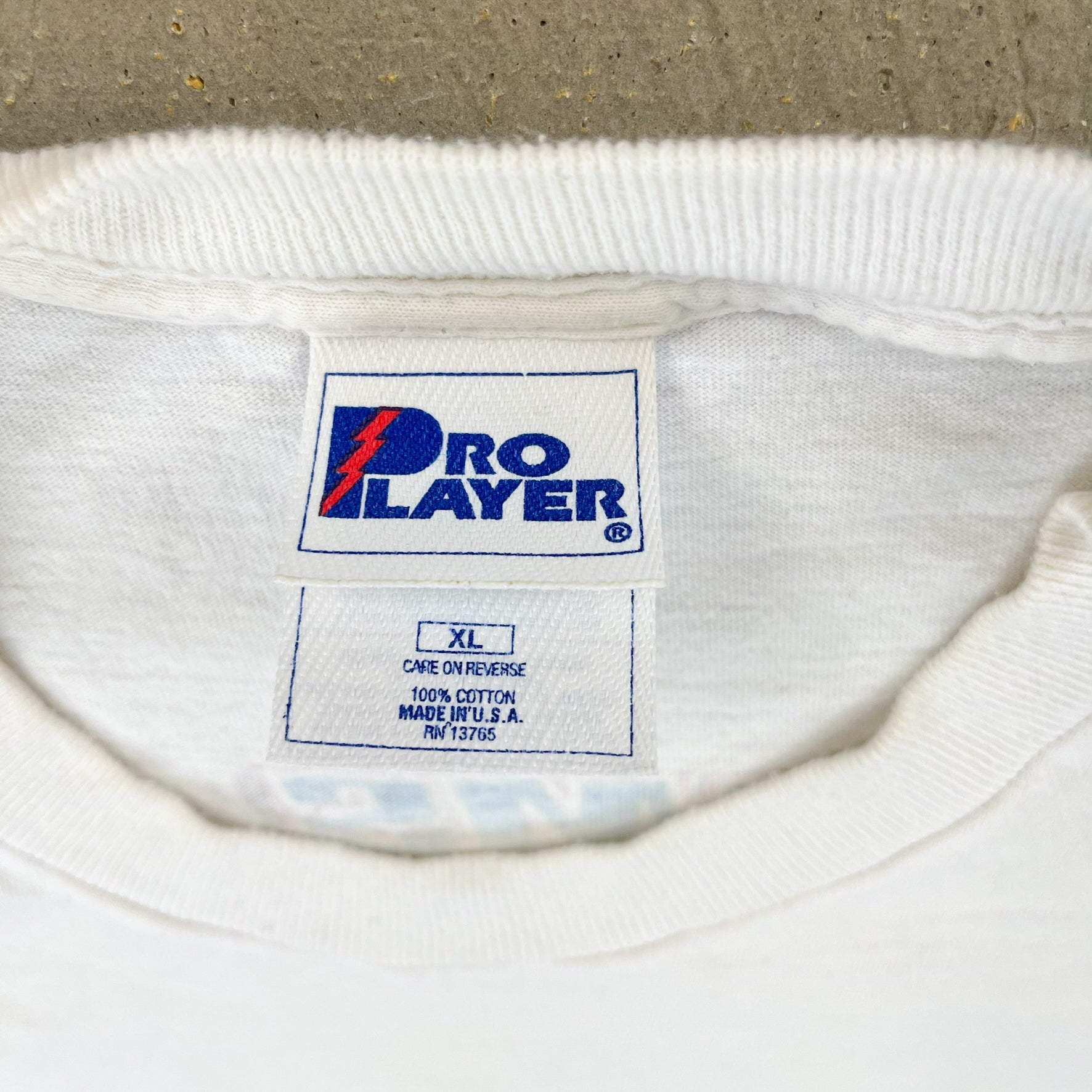 F- Vintage '98 Super Bowl 32 NFL Por Player Text & Graphic Tee