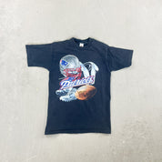 F- Vintage '96 New England Patriots NFL Cleats & Helmet Graphic Single Stitch Tee