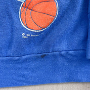 F- Vintage '91 New York Knicks NBA Text & Graphic Crewneck