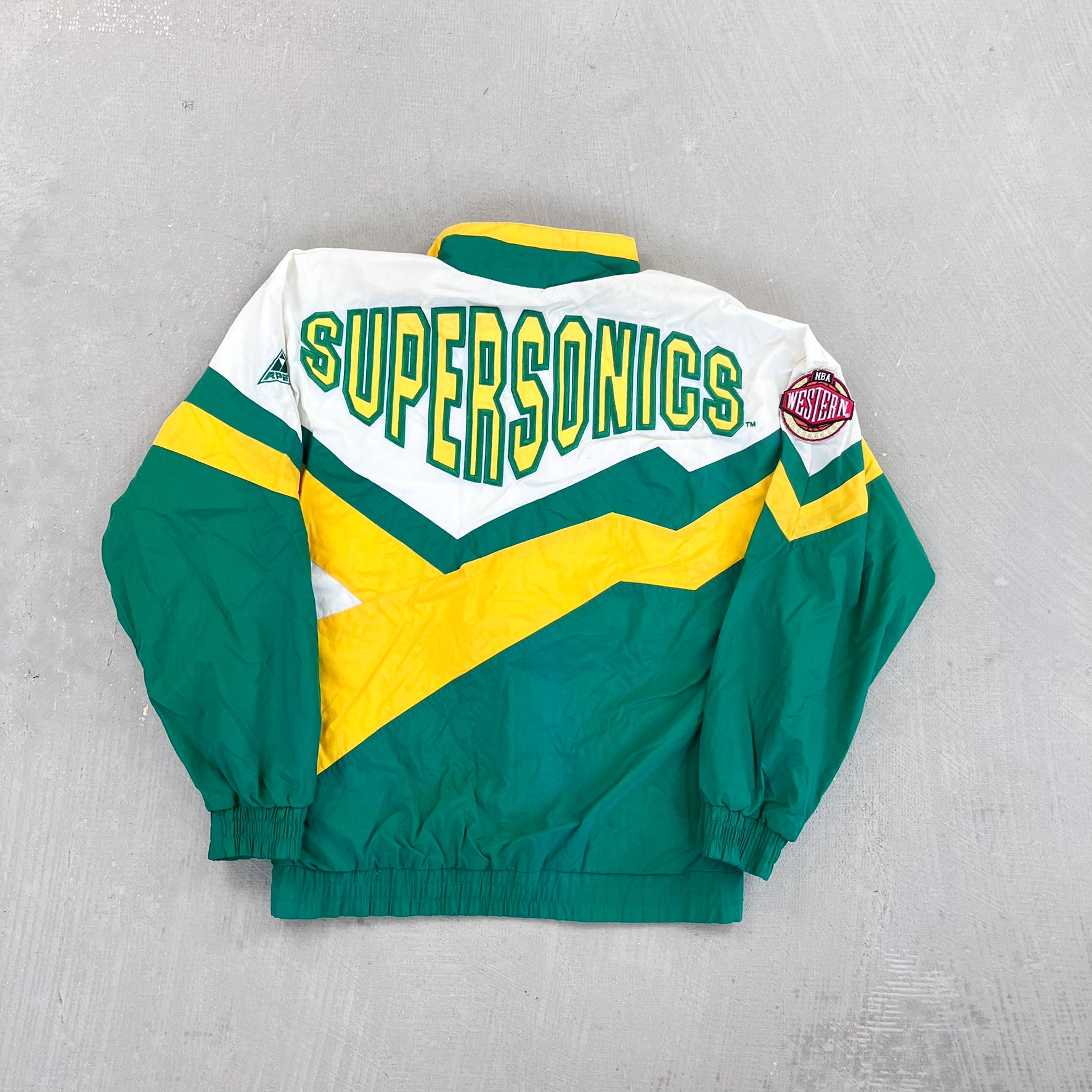 F- Vintage Seattle Supersonics NBA Apex One Zip Up Windbreaker
