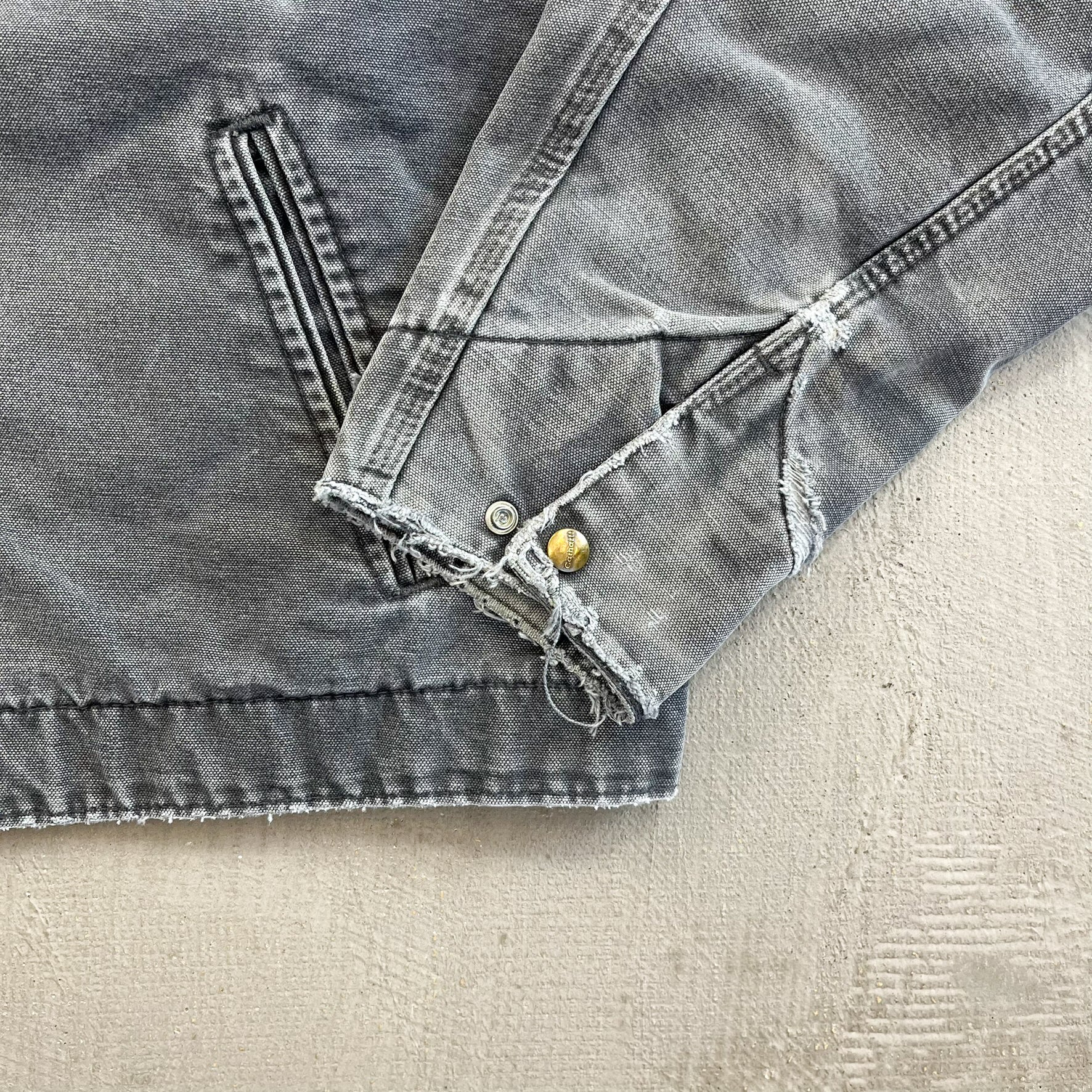 F- Vintage Carhartt Detroit Insulated BC Wildlife Federation Work Jacket