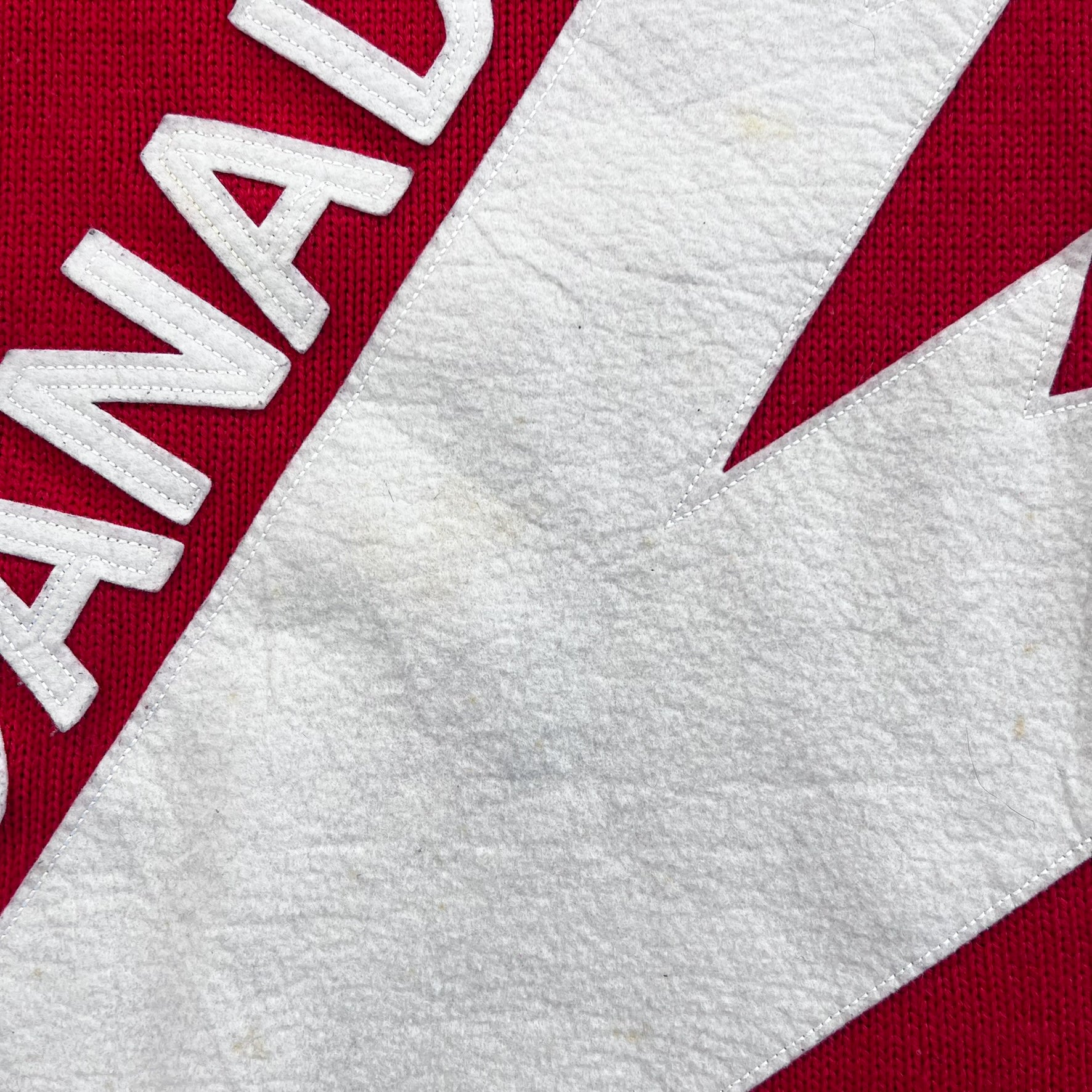 F- Vintage '94 Team Hockey Canada Roger Edwards Knit Sweater