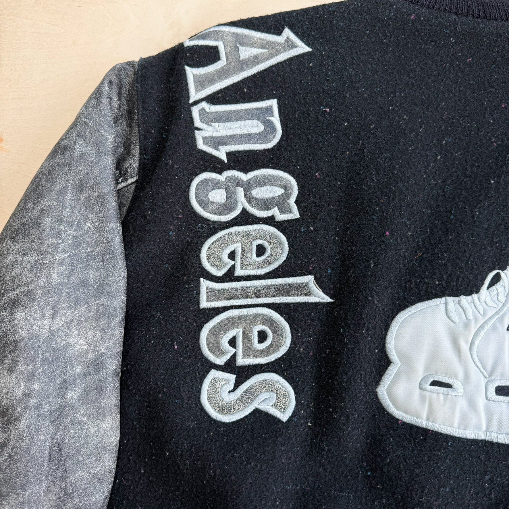 F- Vintage Los Angeles Kings NHL Made In USA Varsity Jacket - XL