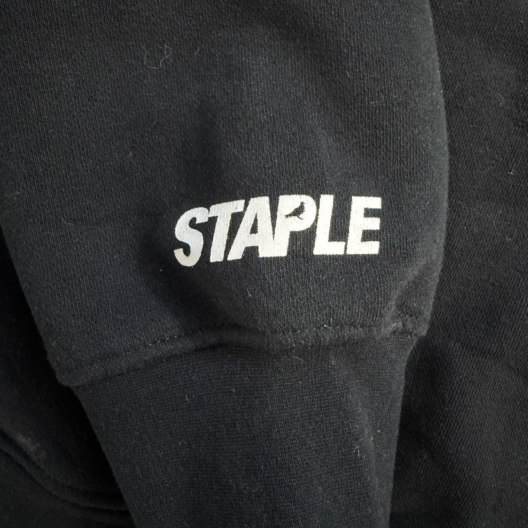 F- '21 Staples & Sanrio Pigeon & Hello Kitty Graphic Hoodie - XL