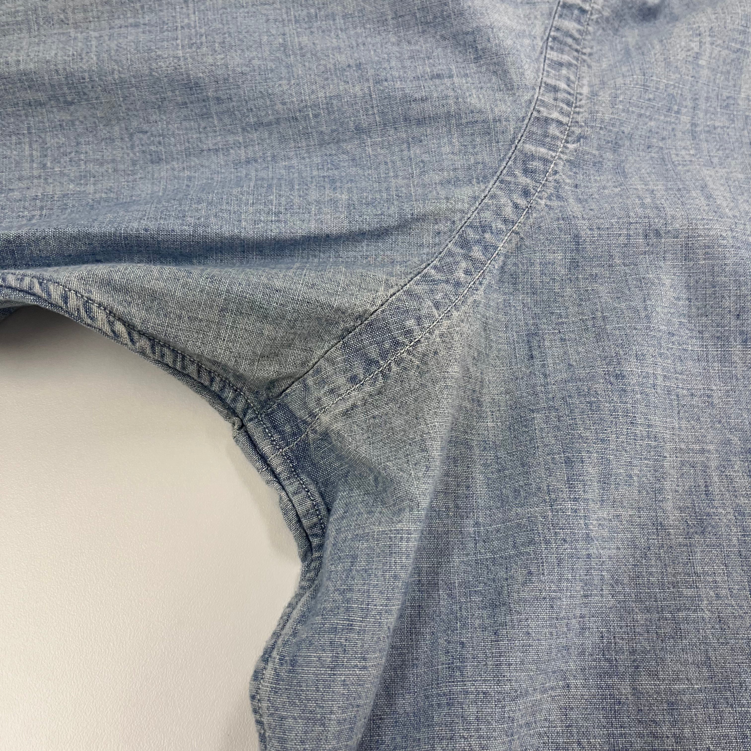 F- Vintage Polo Ralph Lauren Denim Style Button Down Shirt